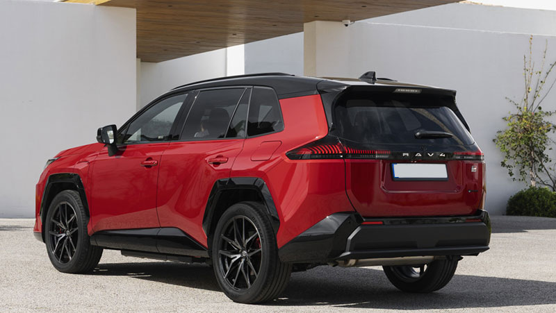 RAV4：新型のボディデザイン、リア回り・赤いボディカラー