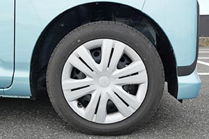 フロントタイヤ1