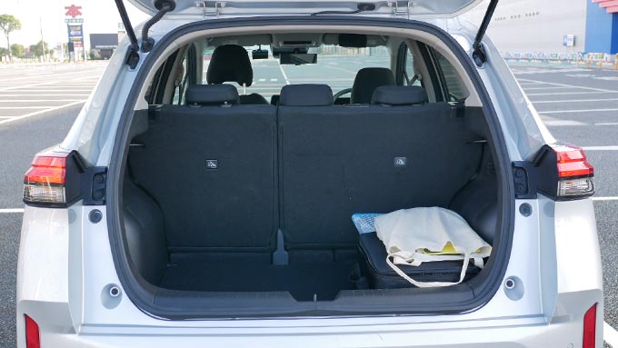 日産ノート2025:ラゲッジスペース
